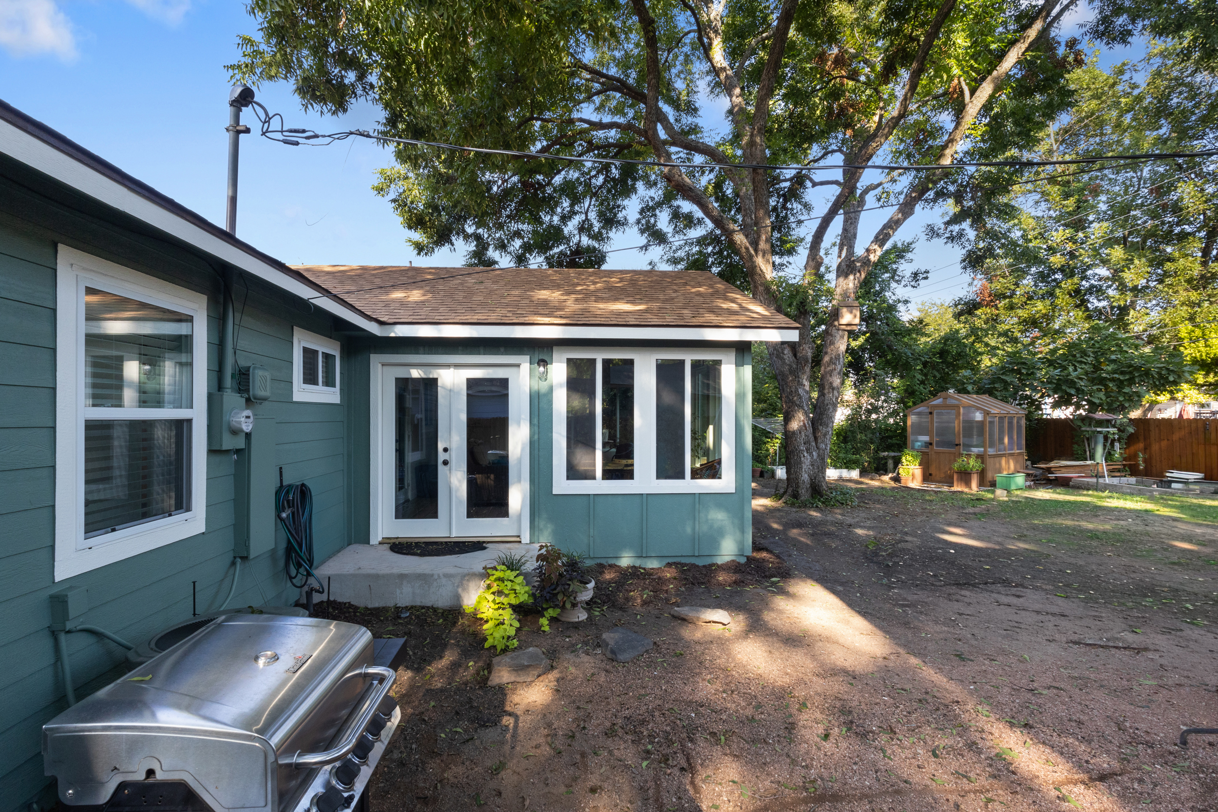 Home addition in Casa View Dallas TX - gallery photo 5