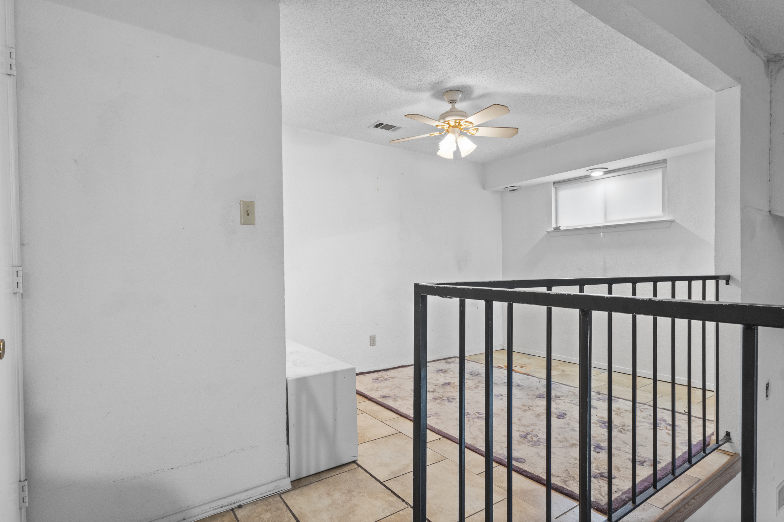 Second floor townhome renovation in Lakewood Dallas - before photo 1